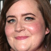 Aidy Bryant Nude